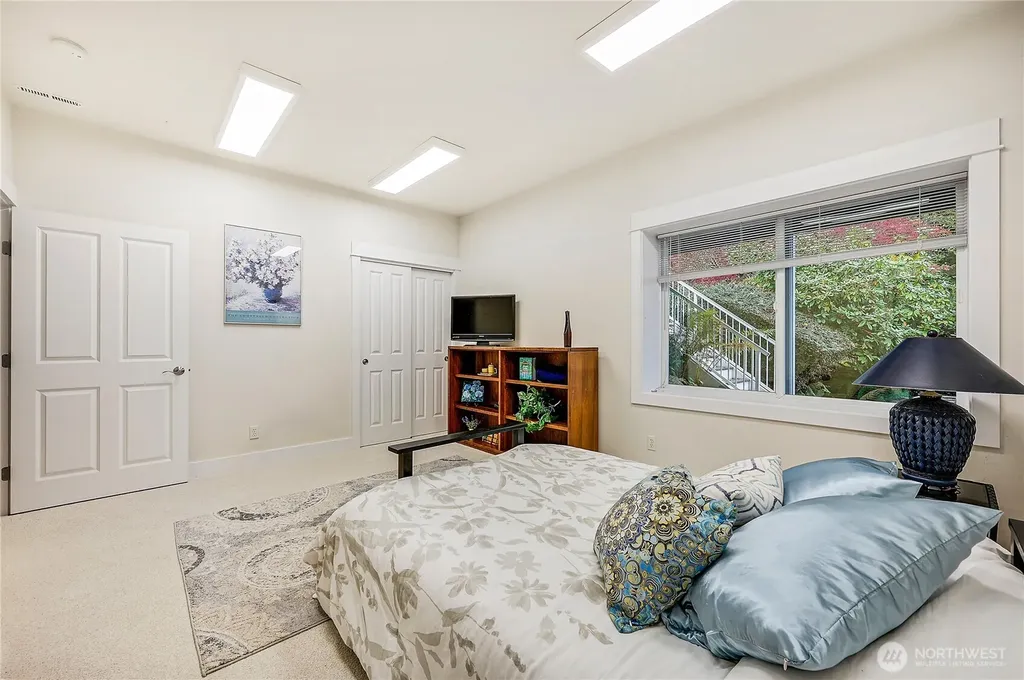 124 Hoods View Court Port Ludlow WA 98365