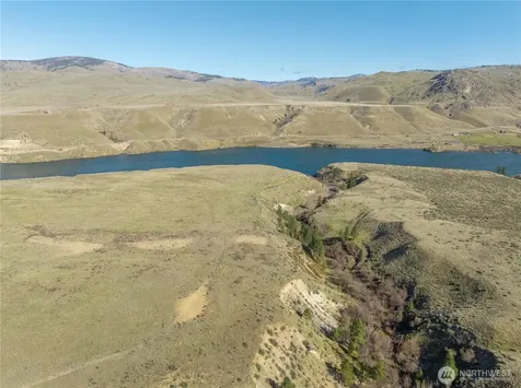 1163 Strahl Canyon Road Grand Coulee WA 99133