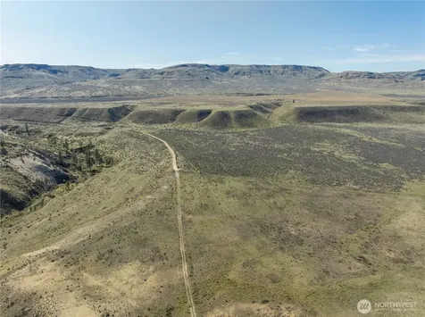 1163 Strahl Canyon Road Grand Coulee WA 99133