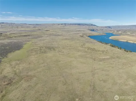 1163 Strahl Canyon Road Grand Coulee WA 99133