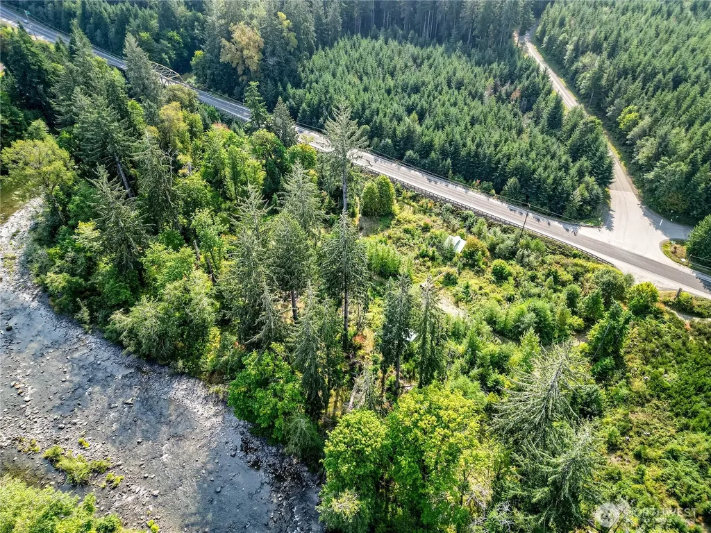 203503 Highway 101 Beaver WA 98305