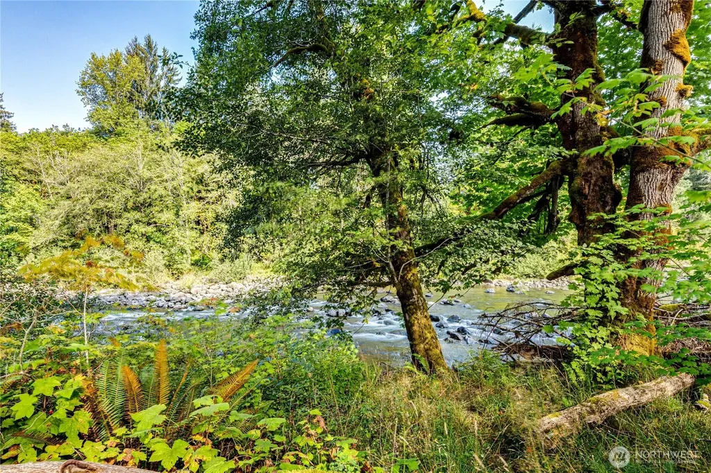 203503 Highway 101 Beaver WA 98305