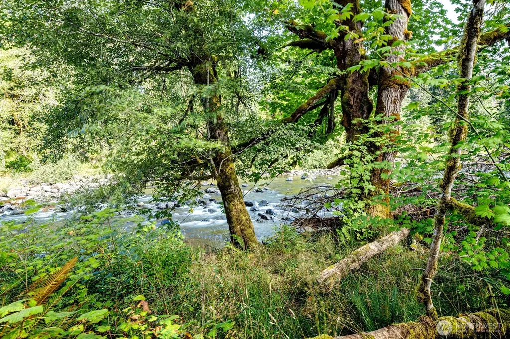 203503 Highway 101 Beaver WA 98305