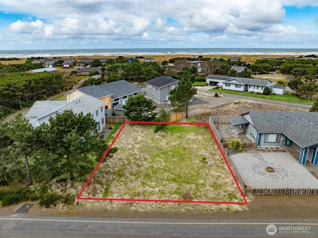 31715 I Street Ocean Park WA 98640