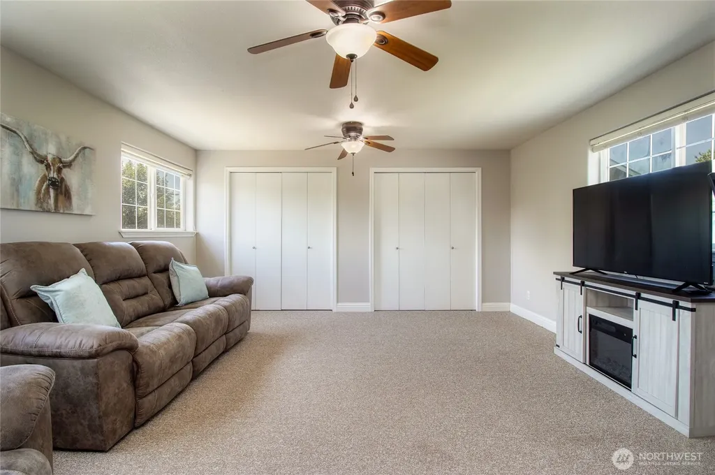 2335 Hawk Drive Walla Walla WA 99362