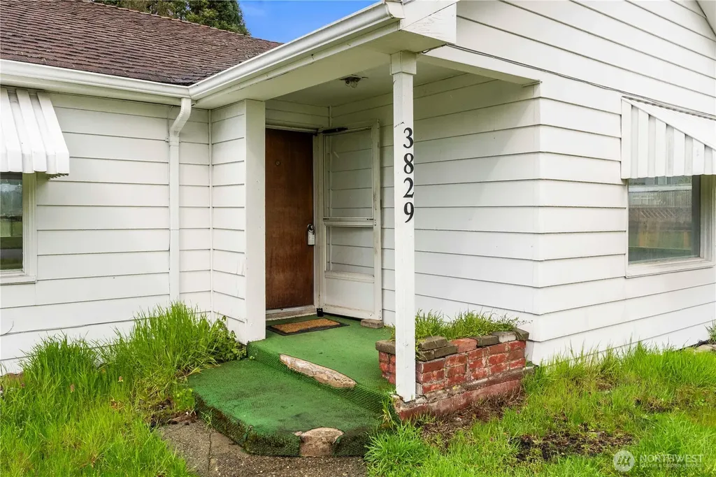 3829 60th Avenue E Fife WA 98424
