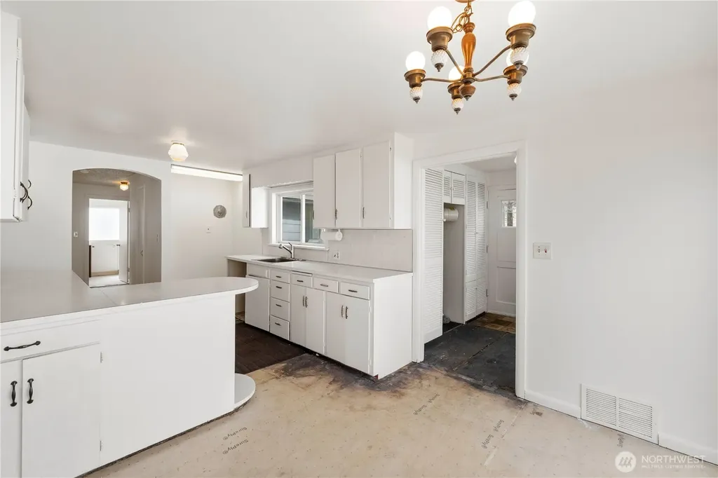 3829 60th Avenue E Fife WA 98424