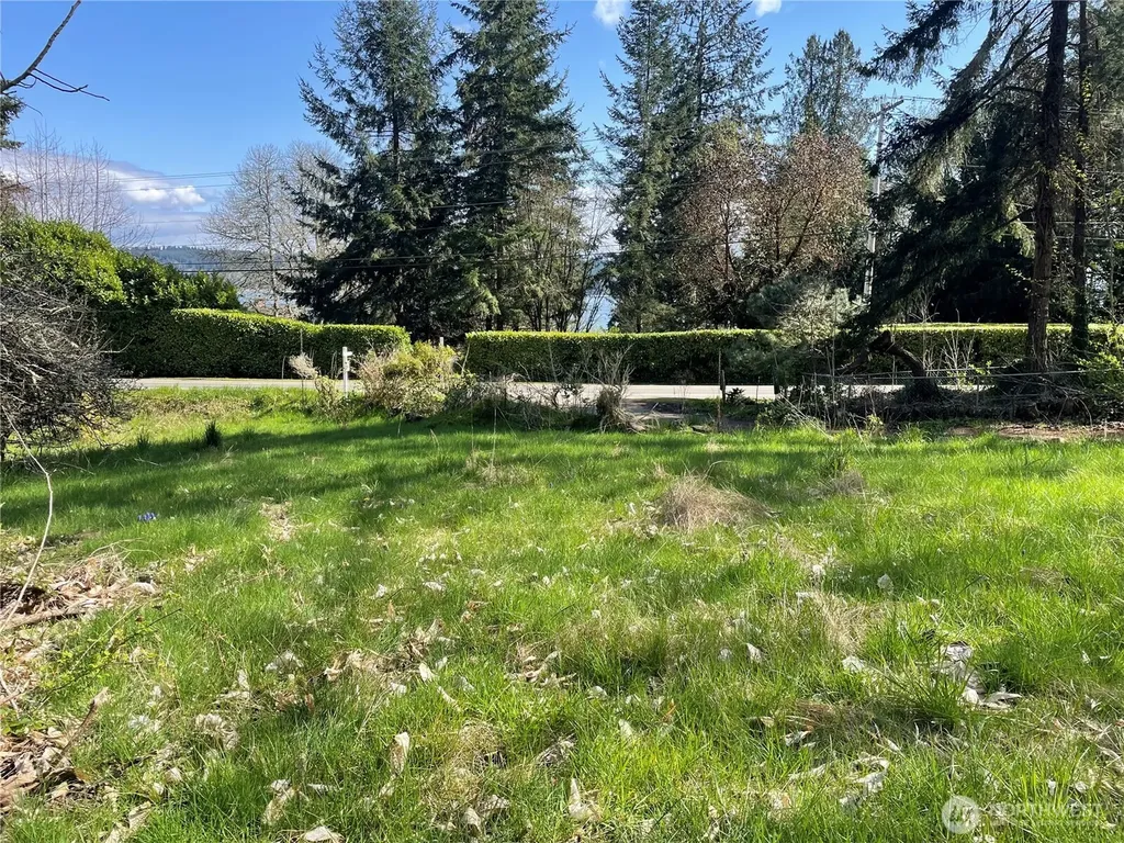 24715 Vashon Highway SW Vashon WA 98070