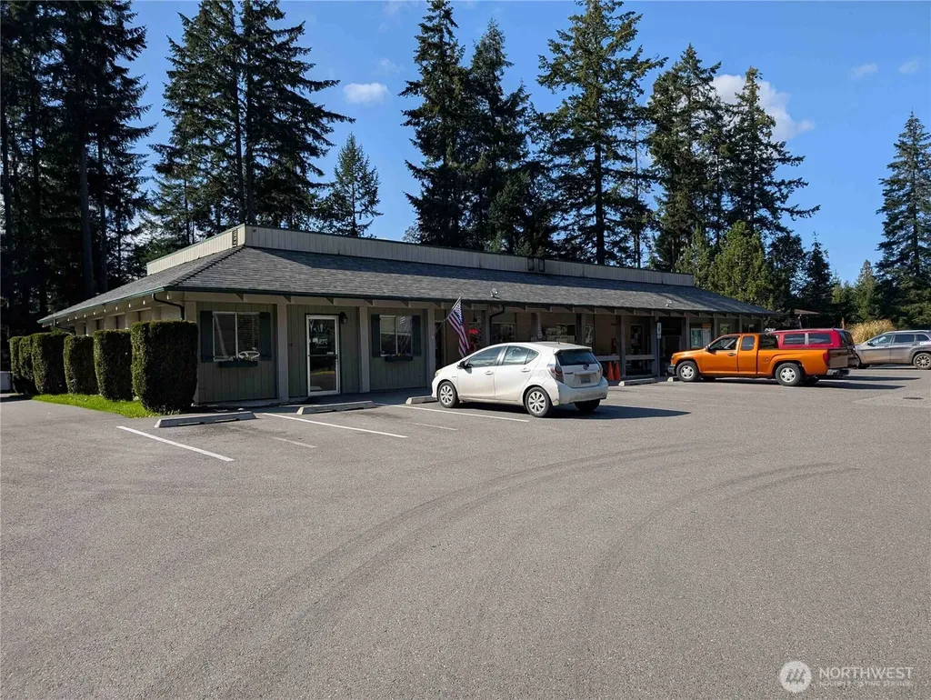 10325 Totem Way Anderson Island WA 98303
