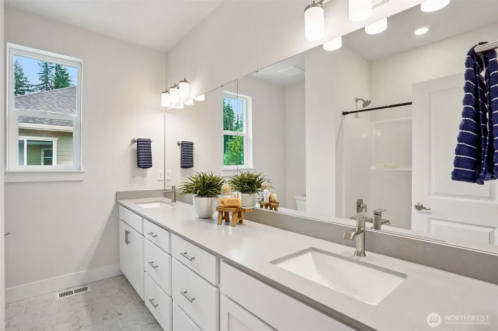 6406 213th Avenue Ct E Bonney Lake WA 98391