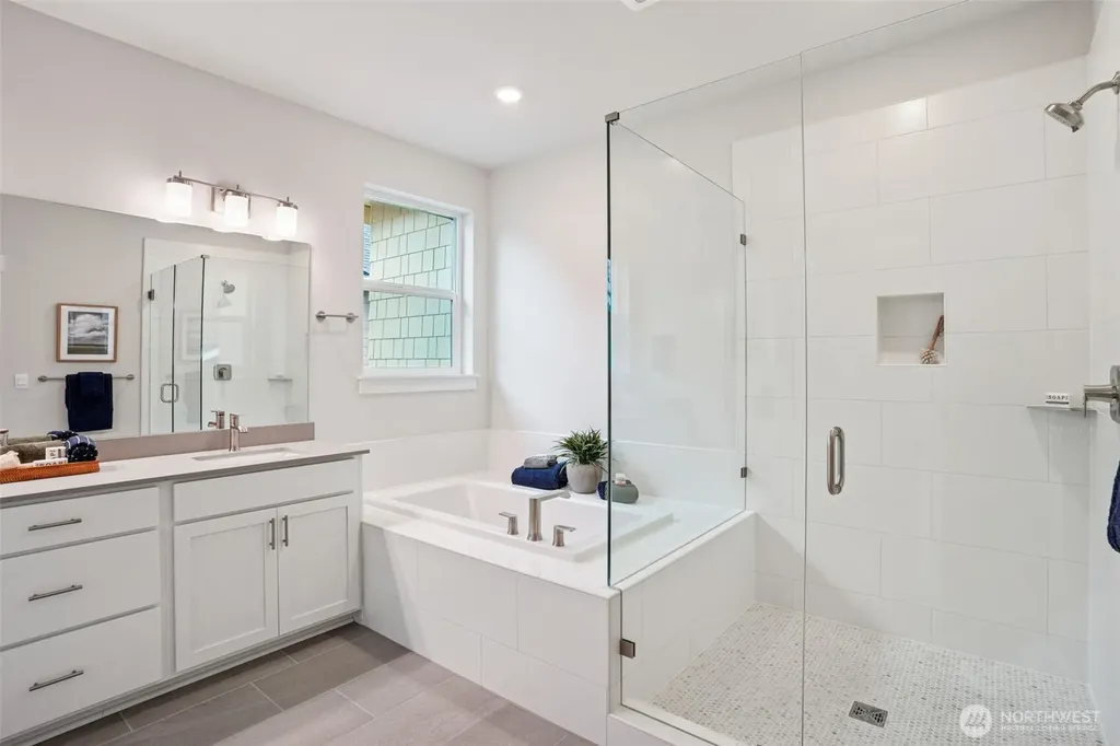 6406 213th Avenue Ct E Bonney Lake WA 98391