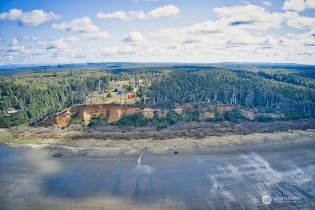58 Chauncey Lane Pacific Beach WA 98571