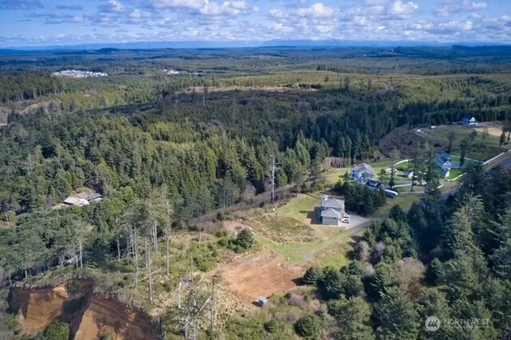 58 Chauncey Lane Pacific Beach WA 98571