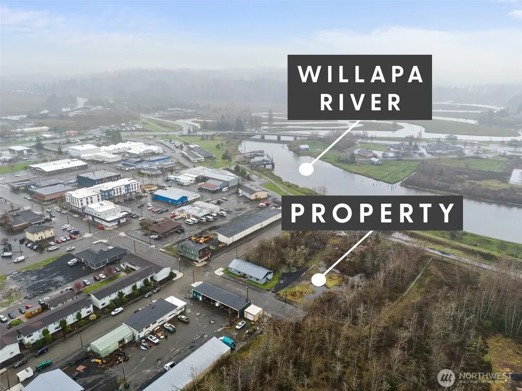 124 Commercial Street Raymond WA 98577
