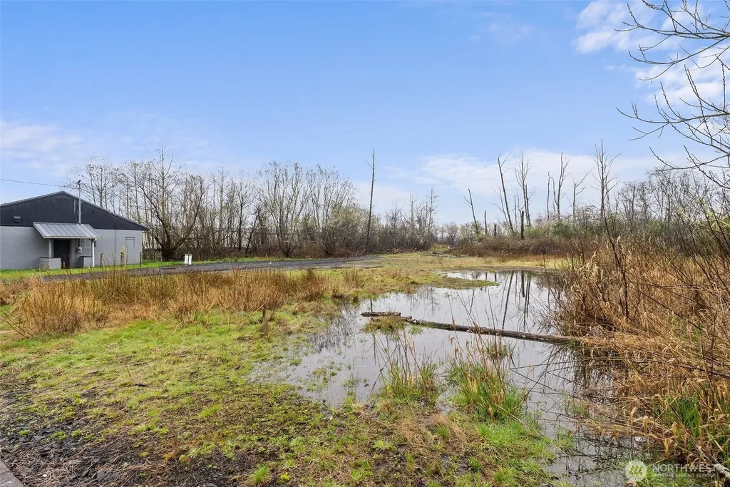 124 Commercial Street Raymond WA 98577