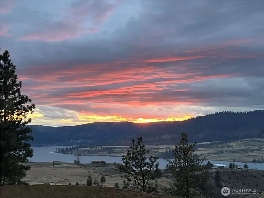41950 Bixby Lane N Deer Meadows WA 99122