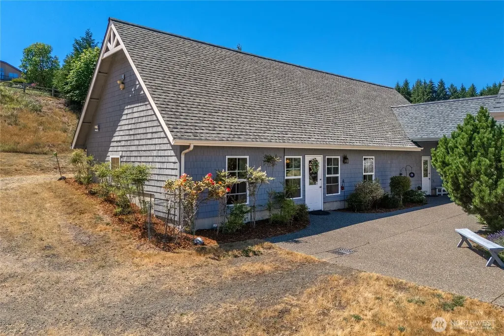 110 Smith Cove Way Shelton WA 98584