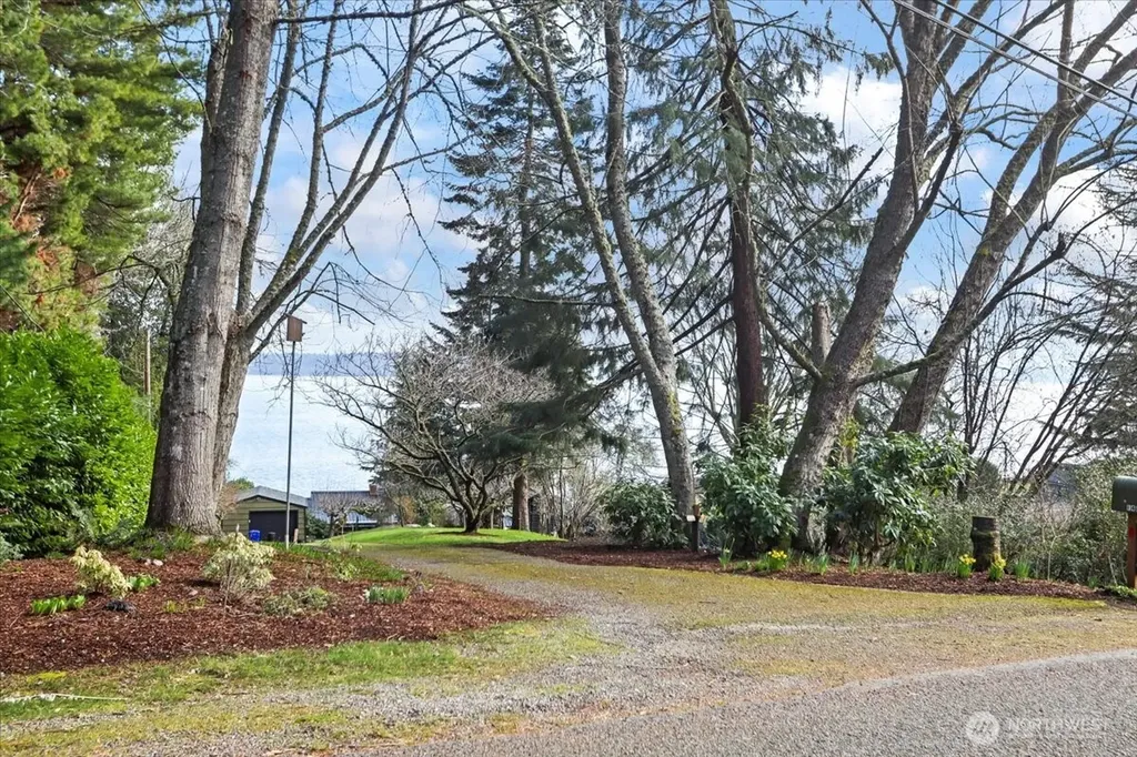 14425 Glen Acres Road SW Vashon WA 98070