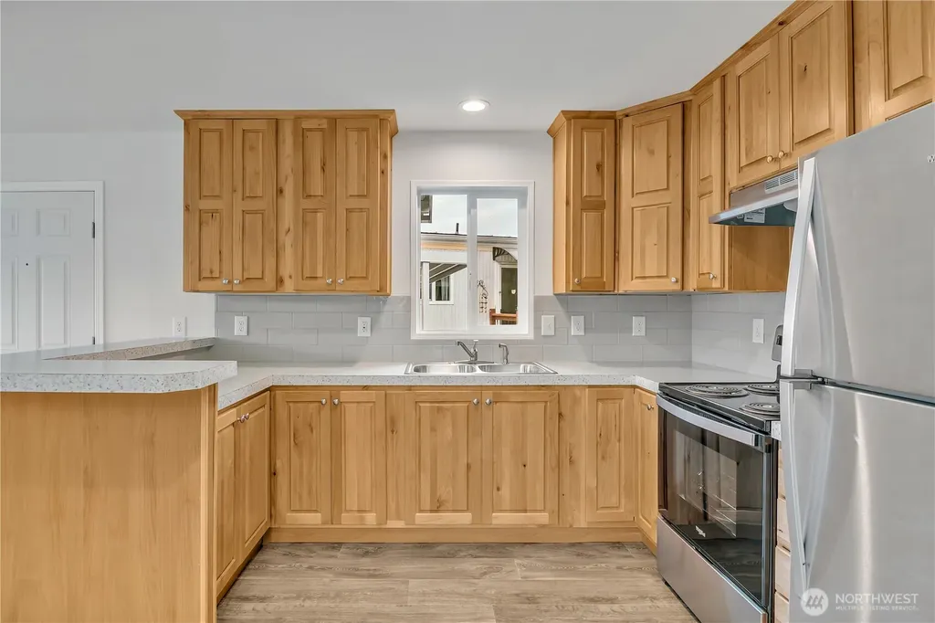 18320 35th Place S Seatac WA 98188