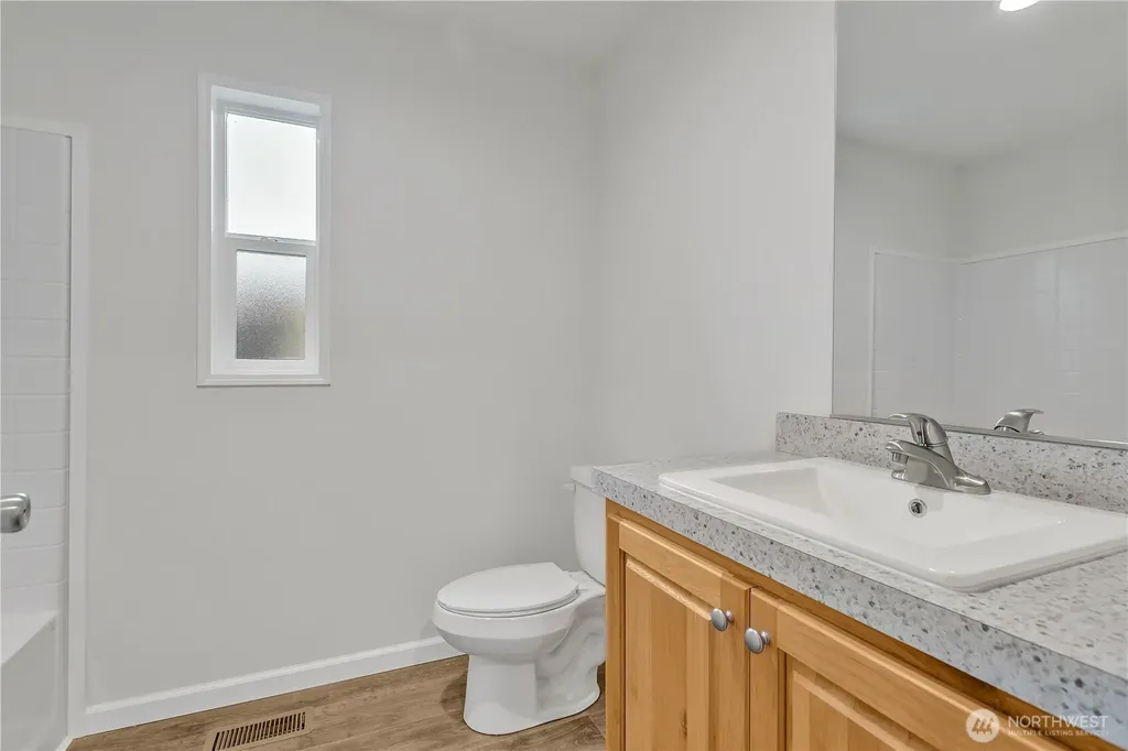 18320 35th Place S Seatac WA 98188