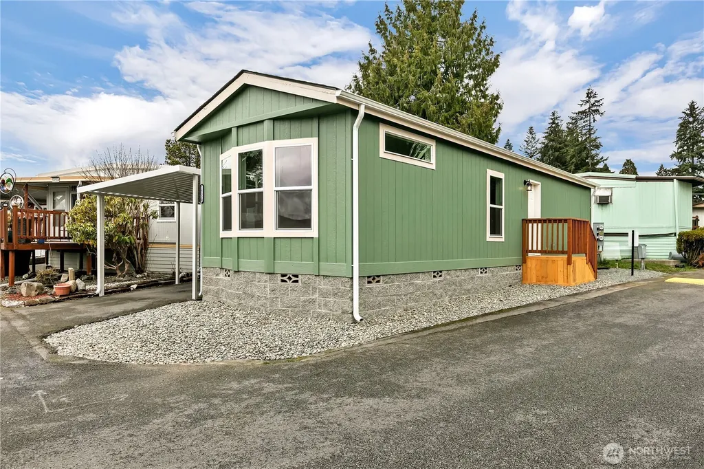 18320 35th Place S Seatac WA 98188