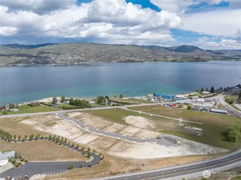 144 Loretta Lane Chelan WA 98816