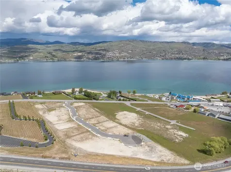 144 Loretta Lane Chelan WA 98816