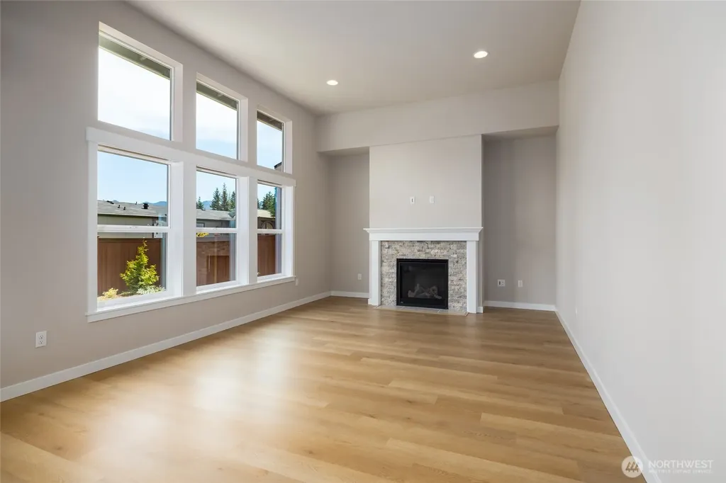 804 Parkland Loop Sedro Woolley WA 98284