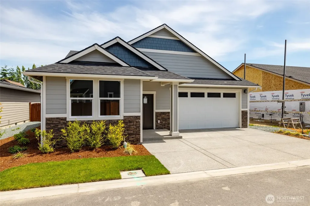 804 Parkland Loop Sedro Woolley WA 98284