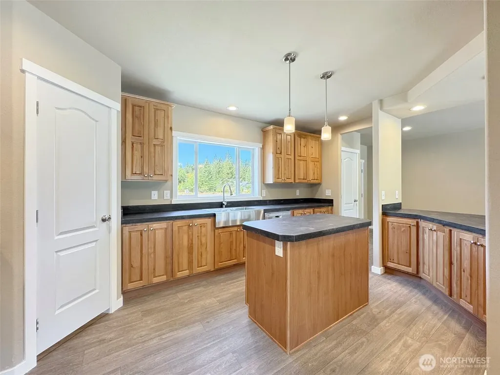 41 Butterfly Lane Sequim WA 98382