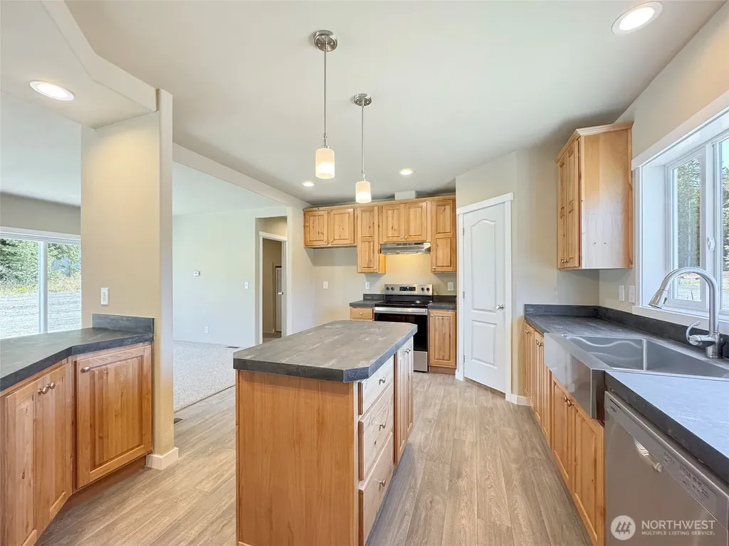 41 Butterfly Lane Sequim WA 98382