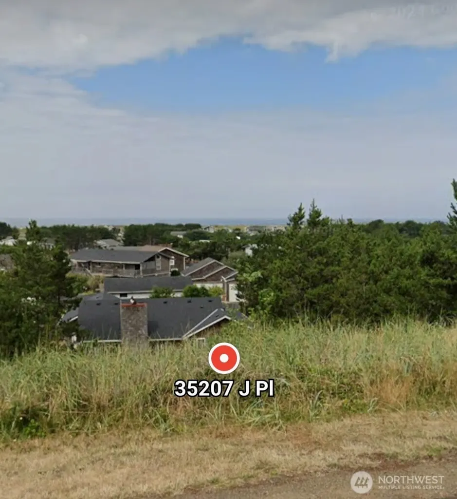 35207 J Place Ocean Park WA 98640