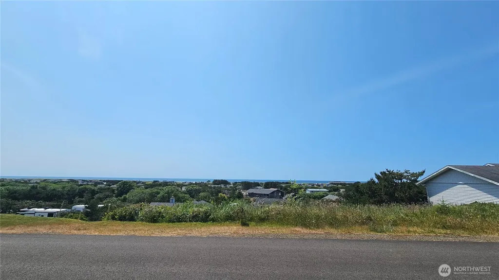35207 J Place Ocean Park WA 98640