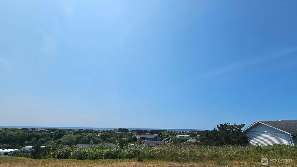 35207 J Place Ocean Park WA 98640