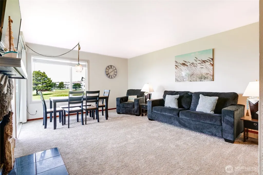 210 NW 26th Street Long Beach WA 98631