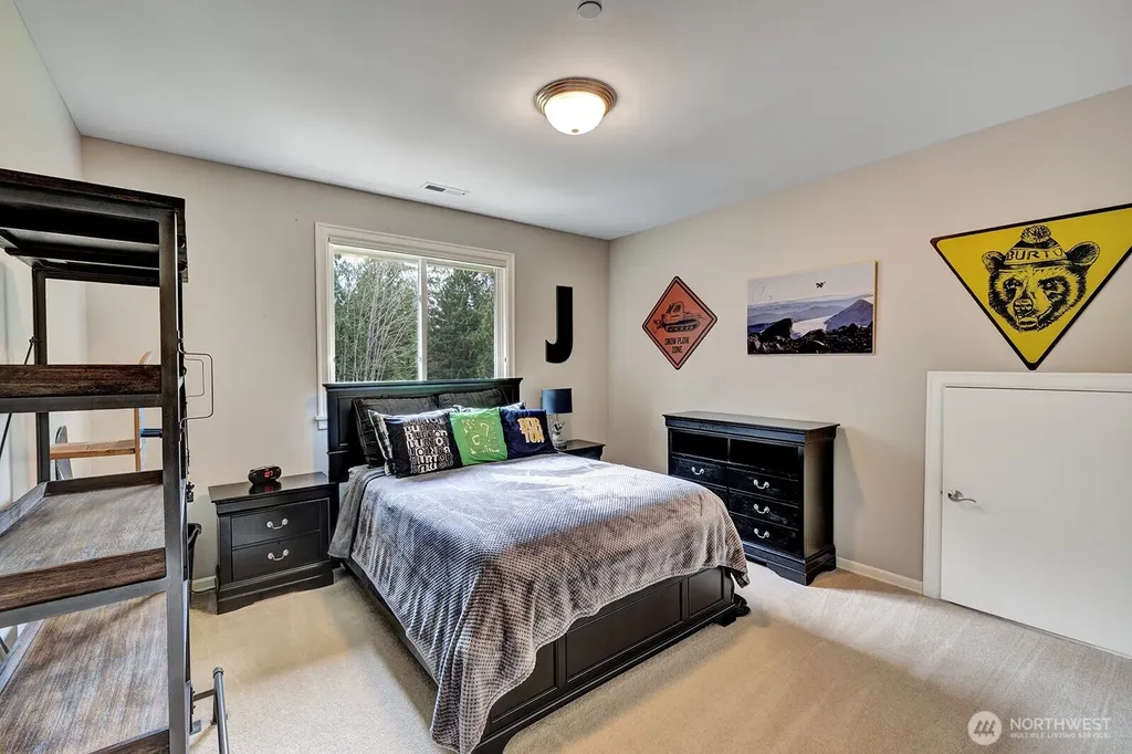 1833 297 Way SE Fall City WA 98024