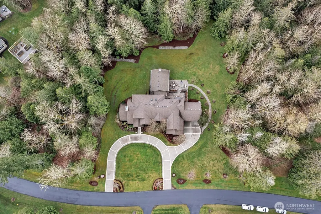 1833 297 Way SE Fall City WA 98024