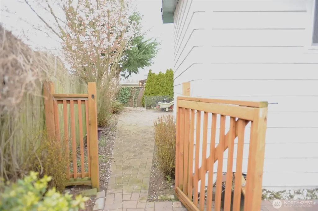 1415 84th Street SE Everett WA 98208