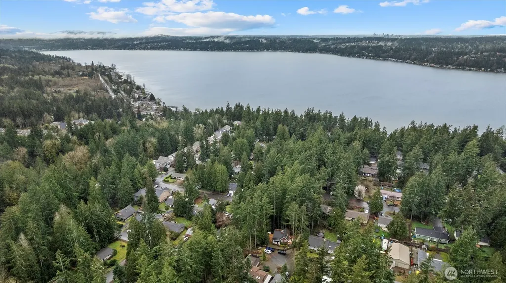 3575 NE 209th Avenue Sammamish WA 98074