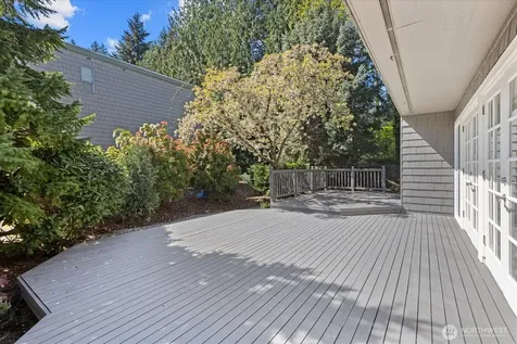 1825 112th Avenue NE Bellevue WA 98004