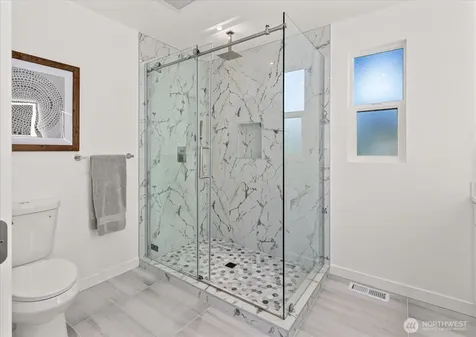 1825 112th Avenue NE Bellevue WA 98004