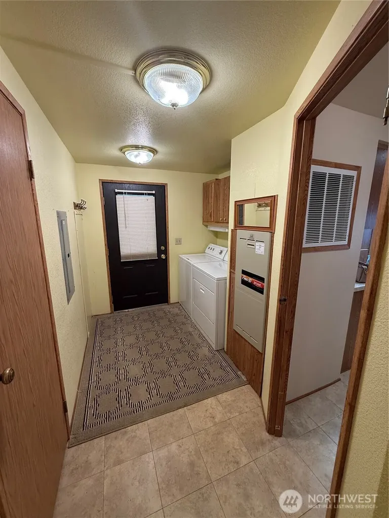 1111 Archwood Drive SW Olympia WA 98502