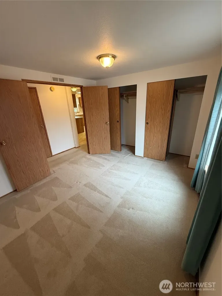 1111 Archwood Drive SW Olympia WA 98502