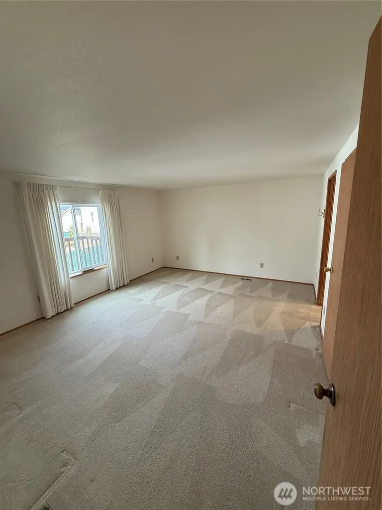 1111 Archwood Drive SW Olympia WA 98502