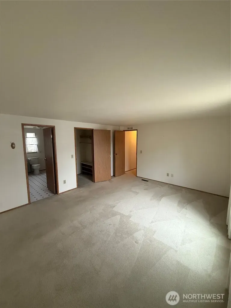 1111 Archwood Drive SW Olympia WA 98502