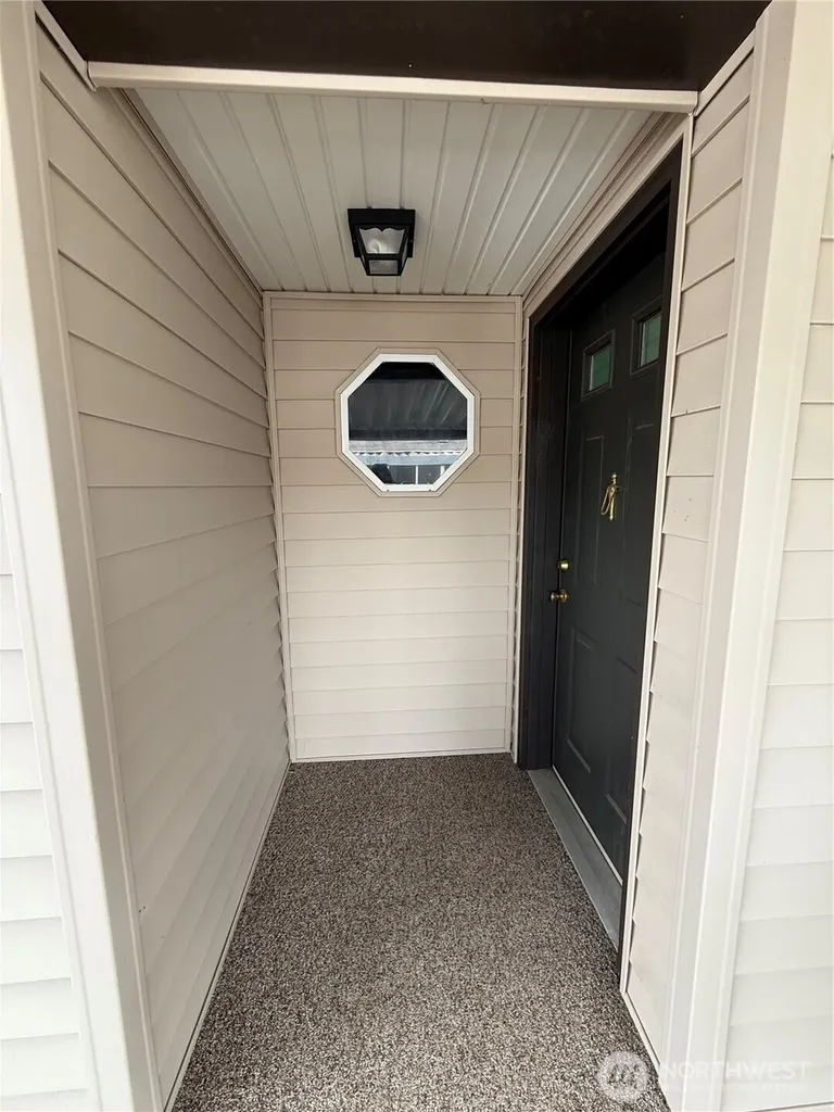 1111 Archwood Drive SW Olympia WA 98502