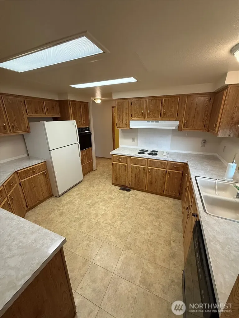 1111 Archwood Drive SW Olympia WA 98502