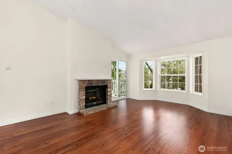 12389 SE 41st Lane Bellevue WA 98006