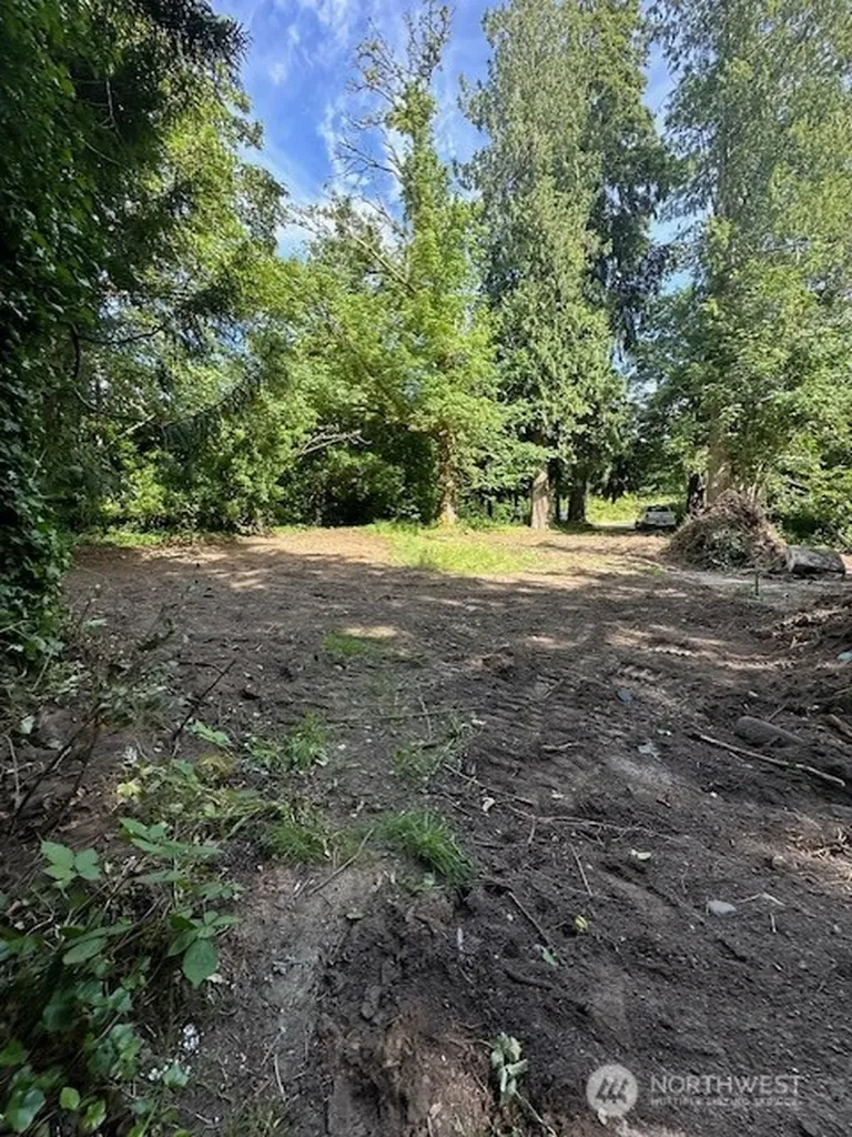 8537 State Hwy 303 NE Bremerton WA 98311