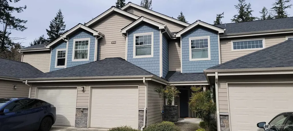 4321 Issaquah-pine Lake Road SE Sammamish WA 98075